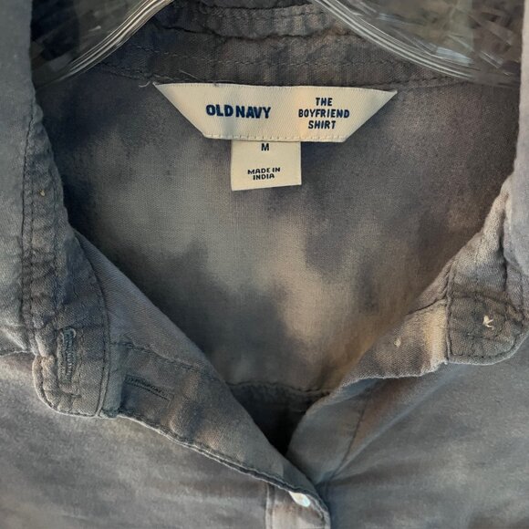 Tie-Dye Cloud Effect The Boyfriend Button Up Shirt Women M Blue & Gray Old Navy - Picture 3 of 8